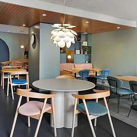 拉裴格拉伯尔尼酒店 酒店