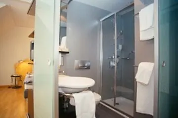 Hotel La Pergola 3*